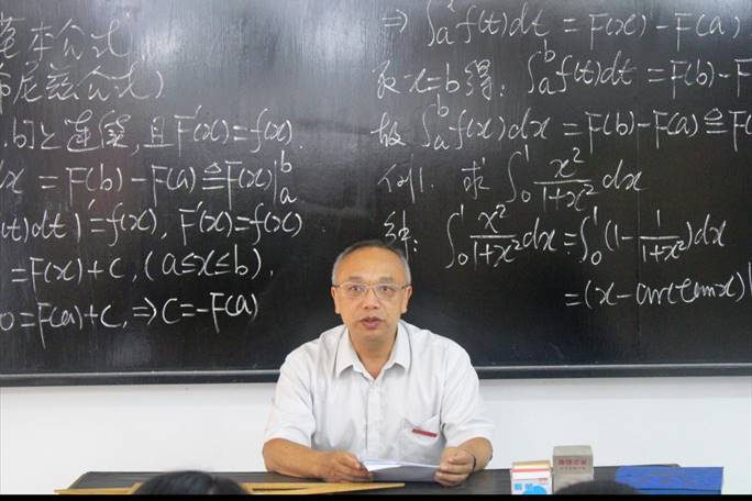 说明: 5f8e1abff84476d8b47b160ad0c452c