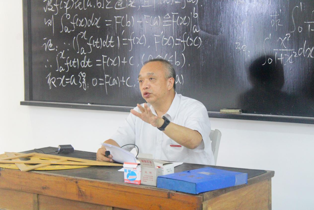 说明: fba07247cac1e17af34bf69ecefa2b4